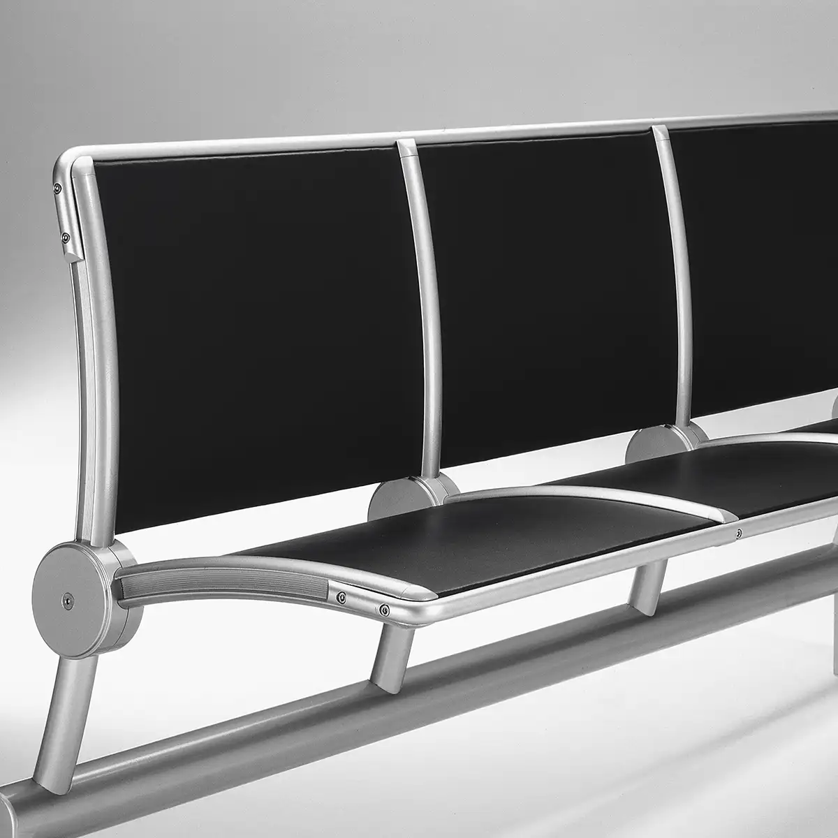 Studioaufnahmen von Sitzbänken 